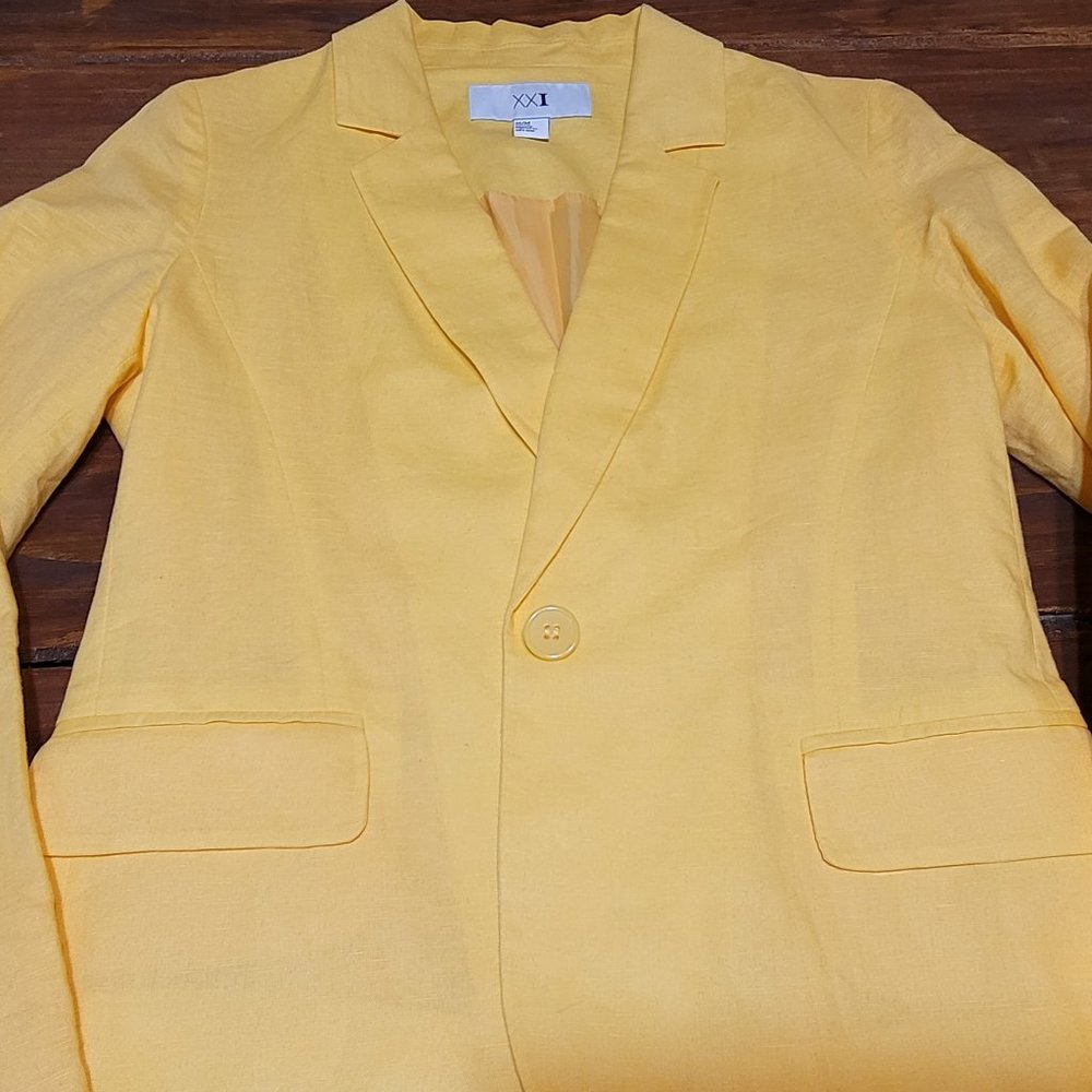 Stylish Yellow Blazer - Woman M